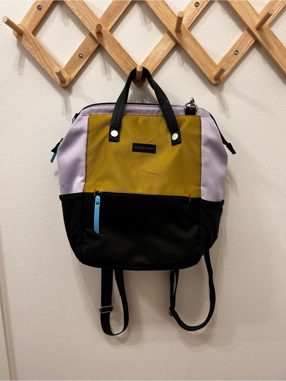 Sherpani Dispatch Bag